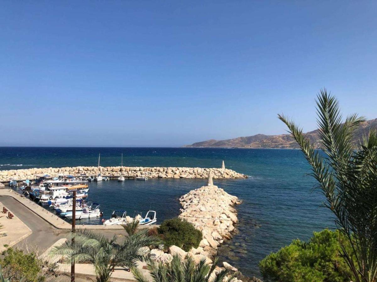 Seaclusion Vacation Villa Pomos Exterior photo